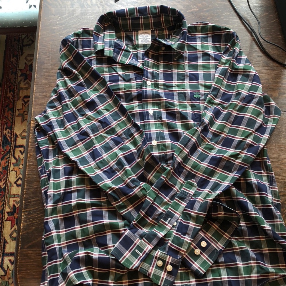Plaid Brooks Brothers button down - Size Large